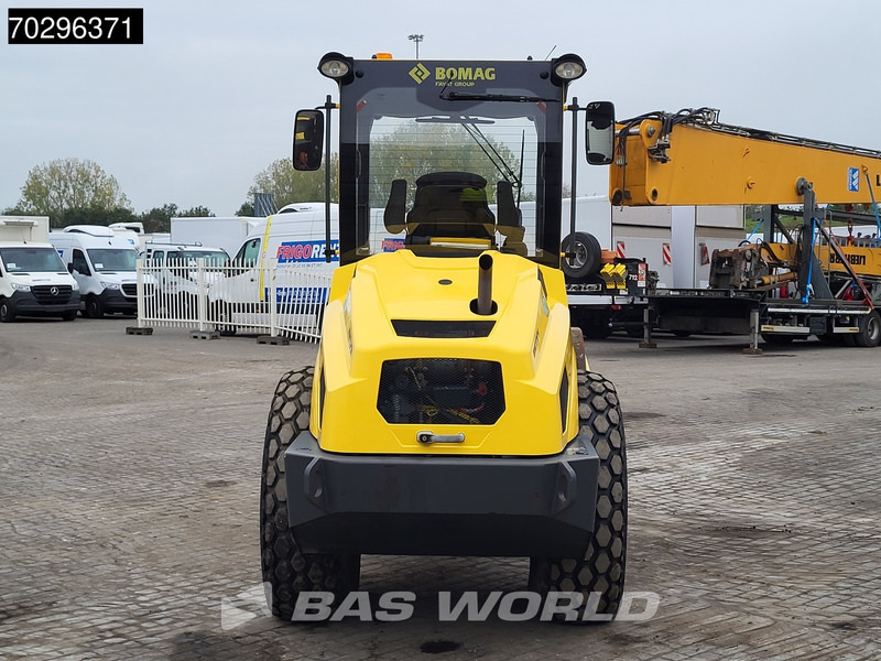 Bomag BW177 D-5 A/C - Válec: obrázek 5 Bomag BW177 D-5 A/C - Válec: obrázek 5
