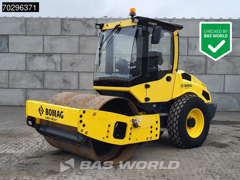 Bomag BW177 D-5 A/C - Válec: obrázek 1 Bomag BW177 D-5 A/C - Válec: obrázek 1