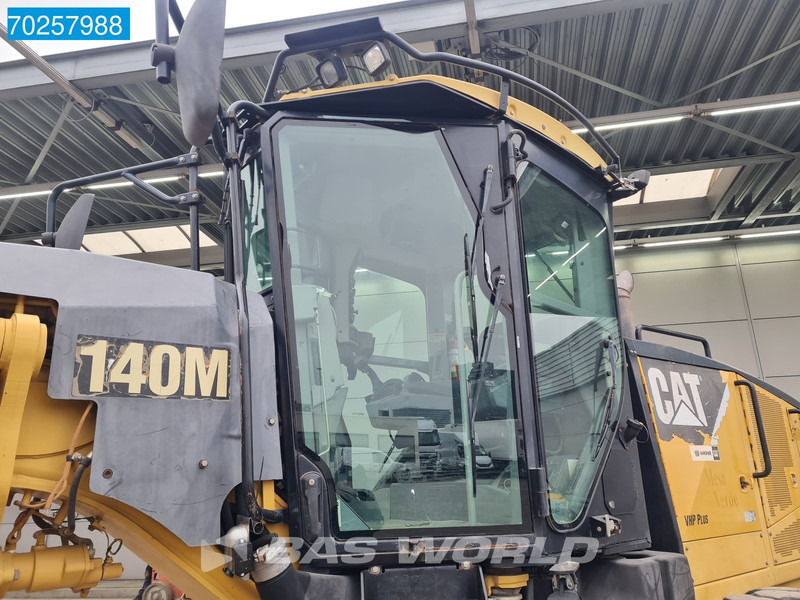 Grejdr Caterpillar 140M: obrázek 11