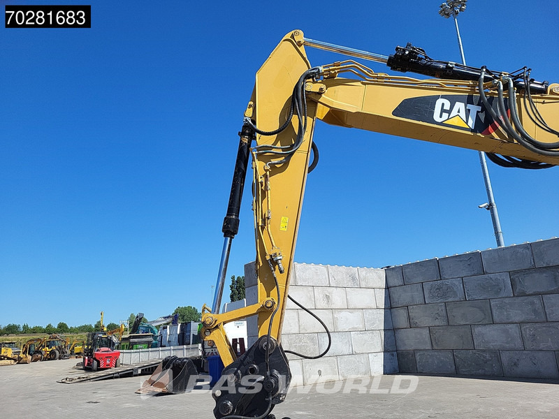 Pásové rýpadlo Caterpillar 325 F L 3 BUCKETS: obrázek 10