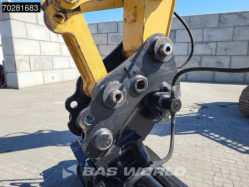 Pásové rýpadlo Caterpillar 325 F L 3 BUCKETS: obrázek 16
