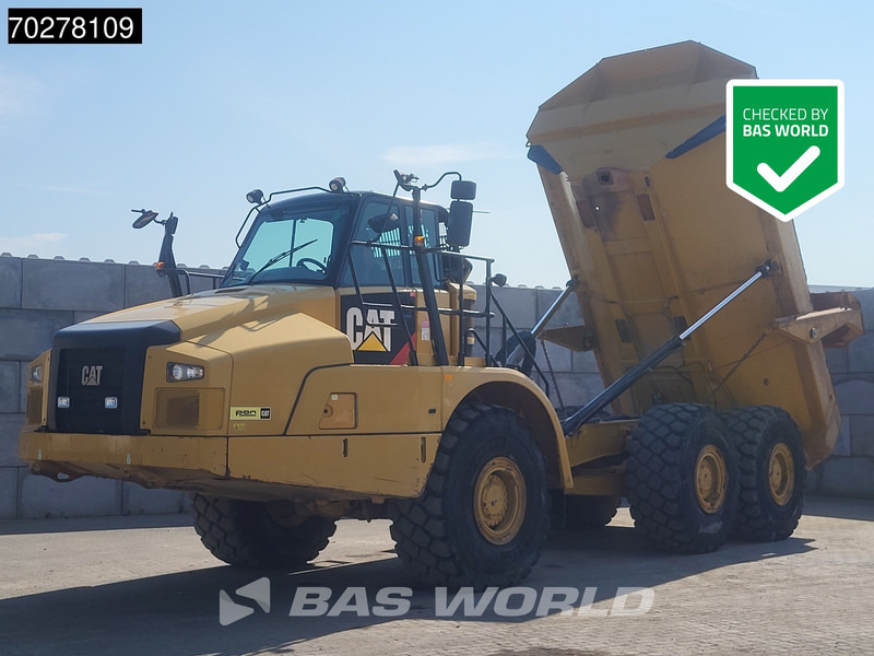 Caterpillar 735 C - Kloubový sklápěč: obrázek 1 Caterpillar 735 C - Kloubový sklápěč: obrázek 1