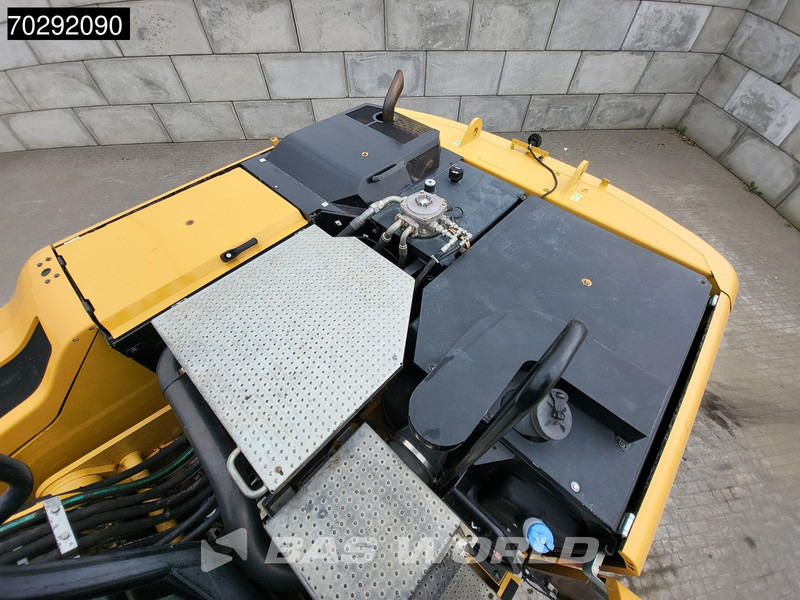 Kolesové rýpadlo Caterpillar M322 F: obrázek 14