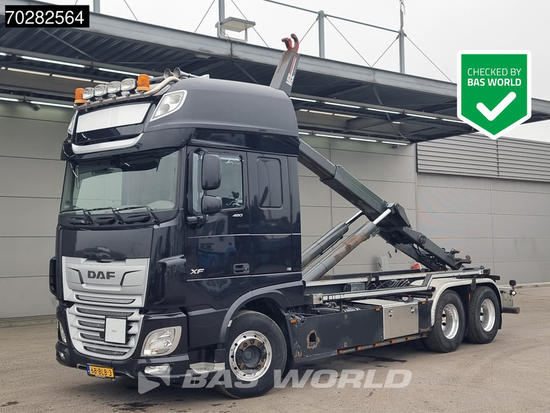 DAF XF 480 6X2 NL-Truck VDL S-30-6400 ACC Standklima Euro 6 - Hákový nosič kontejnerů: obrázek 1 DAF XF 480 6X2 NL-Truck VDL S-30-6400 ACC Standklima Euro 6 - Hákový nosič kontejnerů: obrázek 1