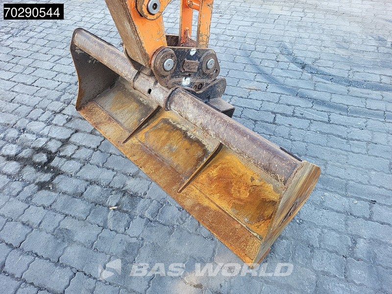 Mini rýpadlo Doosan DX63-3: obrázek 17