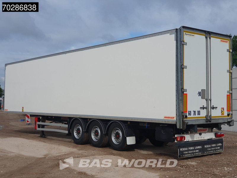 Fruehauf 3 axles Liftachse - Skříňový návěs: obrázek 2 Fruehauf 3 axles Liftachse - Skříňový návěs: obrázek 2