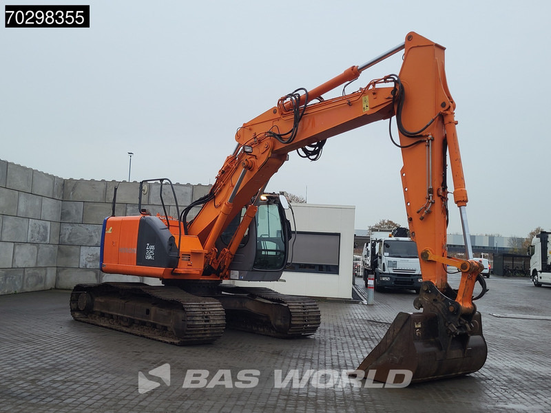 Pásové rýpadlo Hitachi ZX225 USR: obrázek 6