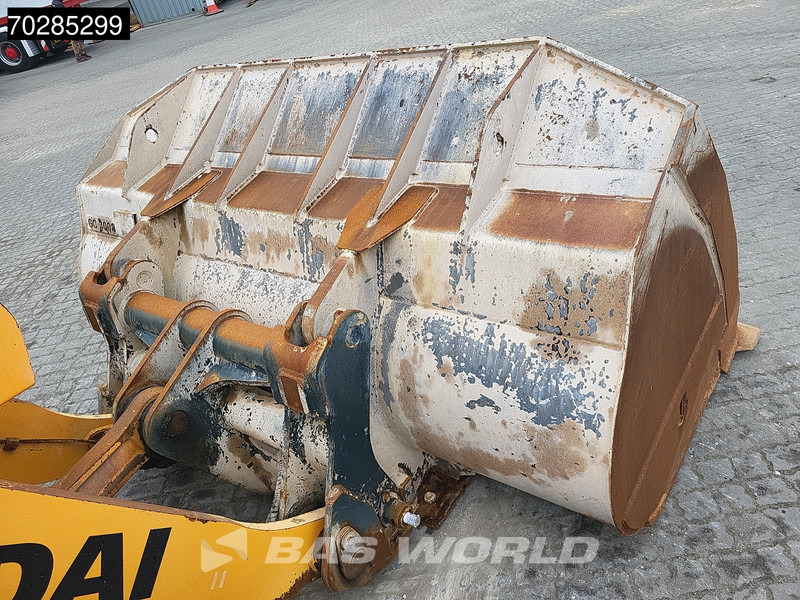 Kolový nakladač Hyundai HL955: obrázek 13
