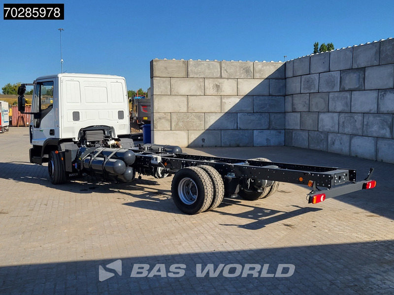 Iveco 120-210L 4X2 NEW 12tons chassis! CNG Engine TELMA Retarder Manual Euro 6 - Podvozek s kabinou: obrázek 2 Iveco 120-210L 4X2 NEW 12tons chassis! CNG Engine TELMA Retarder Manual Euro 6 - Podvozek s kabinou: obrázek 2