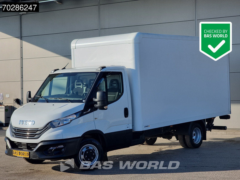 Iveco Daily 35C16 COMING SOON! Automaat Laadklep Bakwagen Dubbellucht Airco Camera Meubelbak Koffer 19m3 A/C - Dodávka skřín: obrázek 1 Iveco Daily 35C16 COMING SOON! Automaat Laadklep Bakwagen Dubbellucht Airco Camera Meubelbak Koffer 19m3 A/C - Dodávka skřín: obrázek 1