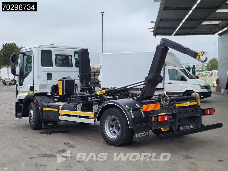 Iveco Eurocargo 120-220 4X2 12tonner HYVA 06-37-S Hooklift Manual ACC Euro 6 - Hákový nosič kontejnerů: obrázek 5 Iveco Eurocargo 120-220 4X2 12tonner HYVA 06-37-S Hooklift Manual ACC Euro 6 - Hákový nosič kontejnerů: obrázek 5