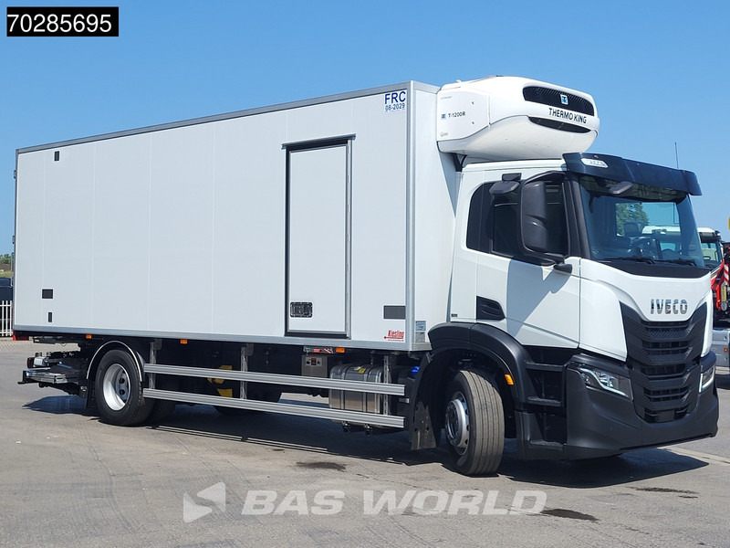 Iveco S-Way 400 4X2 NEW! 19t Thermo King T-1200 ATP Automatic 2000kg Ladebordwand Euro 6 - Chladírenský nákladní automobil: obrázek 3 Iveco S-Way 400 4X2 NEW! 19t Thermo King T-1200 ATP Automatic 2000kg Ladebordwand Euro 6 - Chladírenský nákladní automobil: obrázek 3