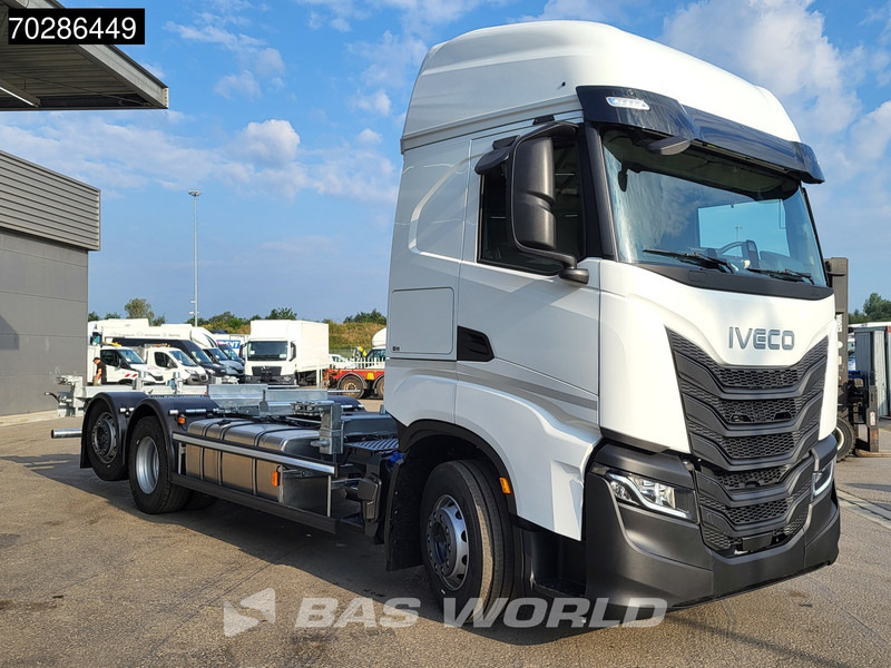 Iveco S-Way 500 6X2 NEW BDF! Lift+Steering Axle ACC Standklima Euro 6 - Kontejnérový podvozek/ Výměnná nástavba: obrázek 3 Iveco S-Way 500 6X2 NEW BDF! Lift+Steering Axle ACC Standklima Euro 6 - Kontejnérový podvozek/ Výměnná nástavba: obrázek 3