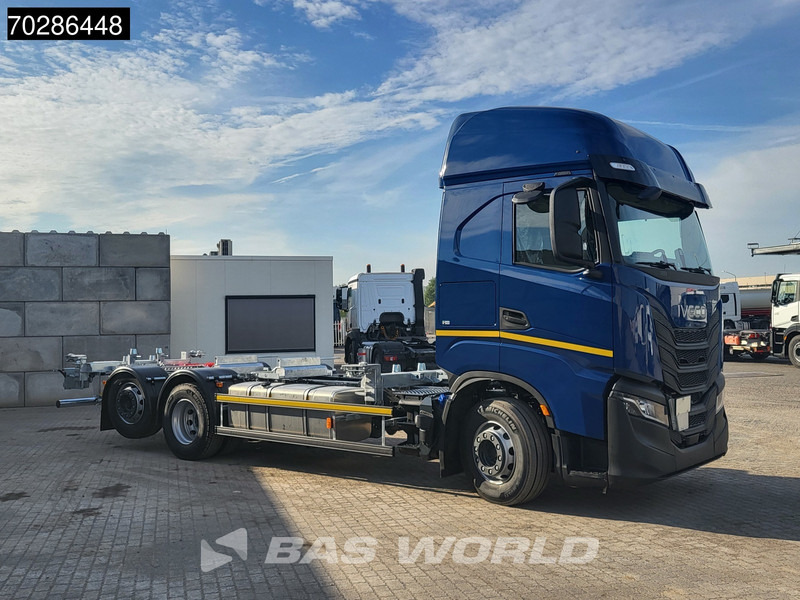 Iveco S-Way 500 6X2 NEW! BDF Lift+steering Axle Automatic Standklima Navi ACC Euro 6 - Kontejnérový podvozek/ Výměnná nástavba: obrázek 3 Iveco S-Way 500 6X2 NEW! BDF Lift+steering Axle Automatic Standklima Navi ACC Euro 6 - Kontejnérový podvozek/ Výměnná nástavba: obrázek 3
