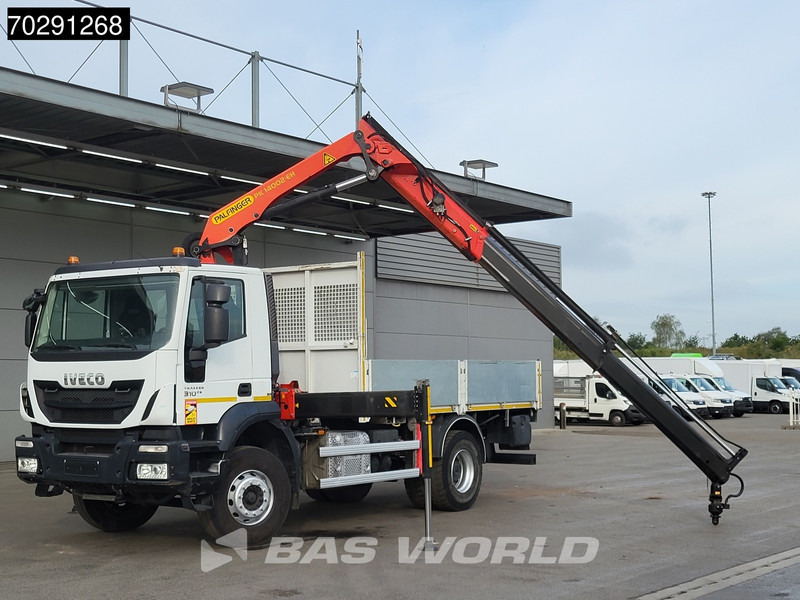 Iveco Trakker 310 4X2 Palfinger PK14002 EH Crane Kran Rotator Steelsuspension Big-Axle Manual Euro 6 - Nákladní automobil valníkový/ Plošinový, Auto s hydraulickou rukou: obrázek 5 Iveco Trakker 310 4X2 Palfinger PK14002 EH Crane Kran Rotator Steelsuspension Big-Axle Manual Euro 6 - Nákladní automobil valníkový/ Plošinový, Auto s hydraulickou rukou: obrázek 5