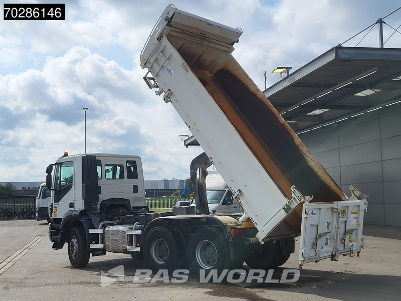 Iveco Trakker 360 6X4 10m3 2-Sided Tipper Steelsuspension Big-Axle Automatic Euro 6 - Sklápěč: obrázek 2 Iveco Trakker 360 6X4 10m3 2-Sided Tipper Steelsuspension Big-Axle Automatic Euro 6 - Sklápěč: obrázek 2