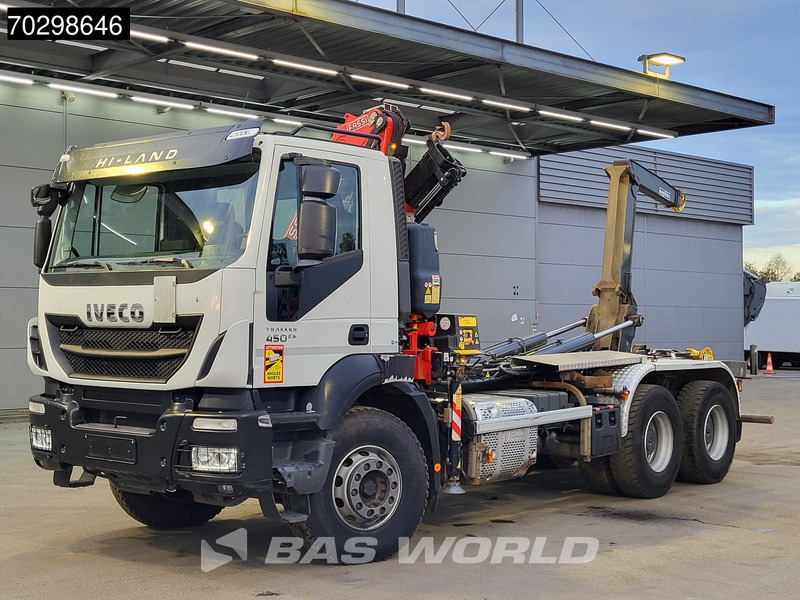 Iveco Trakker 450 6X4 Fassi F120B.2.22 Crane Marrel AL16S50 Retarder Big-axle Euro 6 - Hákový nosič kontejnerů, Auto s hydraulickou rukou: obrázek 3 Iveco Trakker 450 6X4 Fassi F120B.2.22 Crane Marrel AL16S50 Retarder Big-axle Euro 6 - Hákový nosič kontejnerů, Auto s hydraulickou rukou: obrázek 3