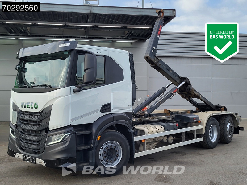 Iveco X-Way 460 6X2 Retarder HIAB 21S59 Lift+Steering-Axle Navi Automatic ACC Euro 6 - Hákový nosič kontejnerů: obrázek 1 Iveco X-Way 460 6X2 Retarder HIAB 21S59 Lift+Steering-Axle Navi Automatic ACC Euro 6 - Hákový nosič kontejnerů: obrázek 1