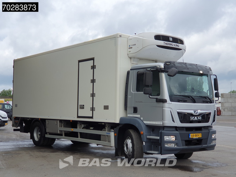 MAN TGM 18.290 TGM 4X2 NL-Truck Thermo King T-1200R Ladebordwand Euro 6 - Chladírenský nákladní automobil: obrázek 3 MAN TGM 18.290 TGM 4X2 NL-Truck Thermo King T-1200R Ladebordwand Euro 6 - Chladírenský nákladní automobil: obrázek 3