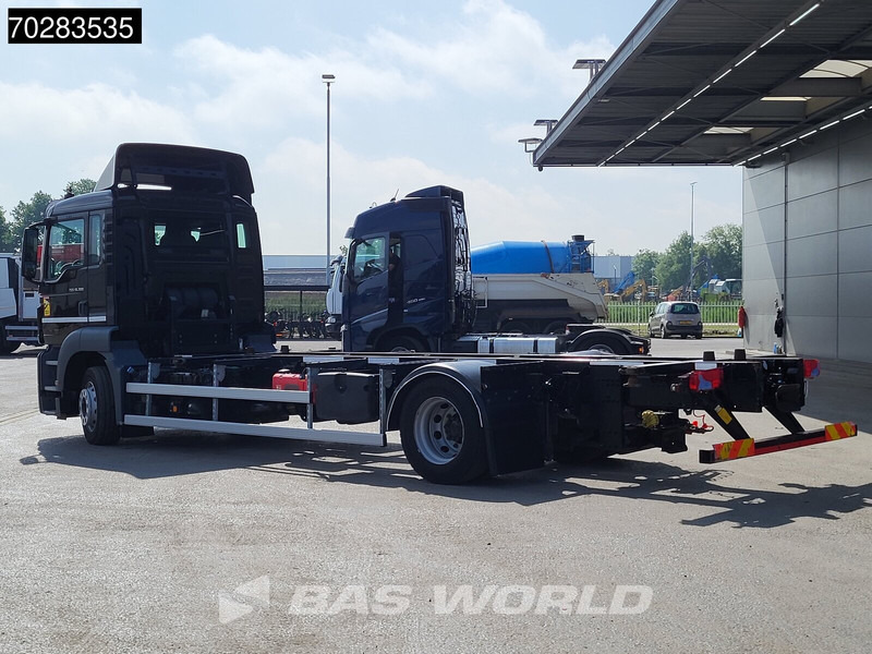 MAN TGS 18.360 834 4X2 19tonner BDF Automatic Navi Euro 6 - Kontejnérový podvozek/ Výměnná nástavba: obrázek 2 MAN TGS 18.360 834 4X2 19tonner BDF Automatic Navi Euro 6 - Kontejnérový podvozek/ Výměnná nástavba: obrázek 2