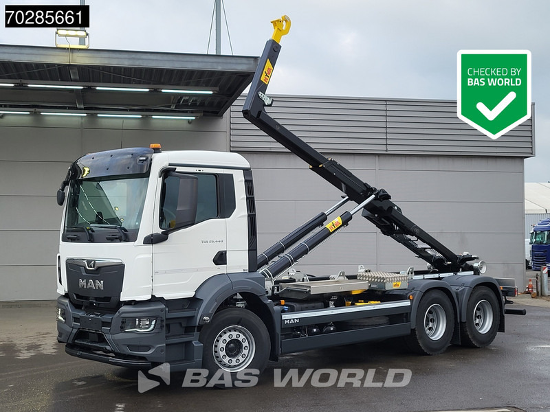 MAN TGS 26.440 6X4 NEW HYVA H20-60S Automatic Steelsuspension Euro 6 - Hákový nosič kontejnerů: obrázek 1 MAN TGS 26.440 6X4 NEW HYVA H20-60S Automatic Steelsuspension Euro 6 - Hákový nosič kontejnerů: obrázek 1