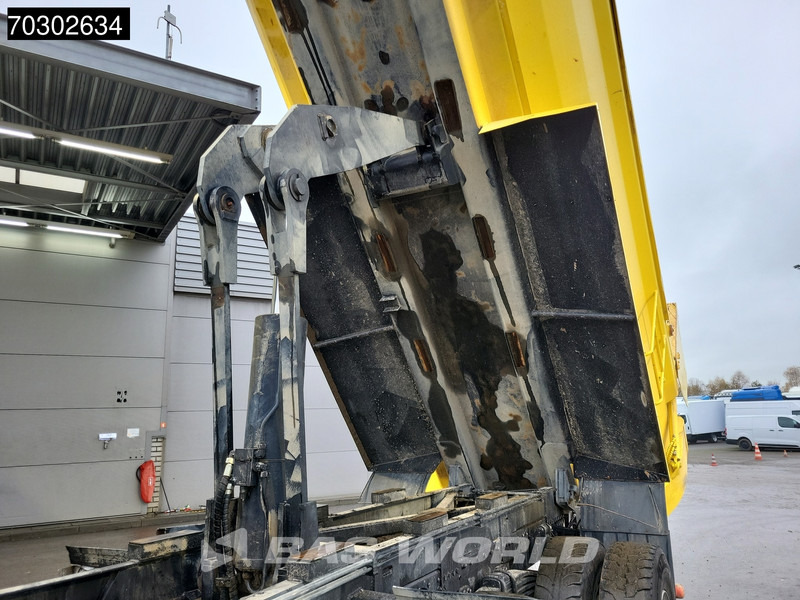 MAN TGS 35.440 8X4 14m3 tipper Steelsuspension Big-Axle Retarder Automatic Euro 6 - Sklápěč: obrázek 5 MAN TGS 35.440 8X4 14m3 tipper Steelsuspension Big-Axle Retarder Automatic Euro 6 - Sklápěč: obrázek 5