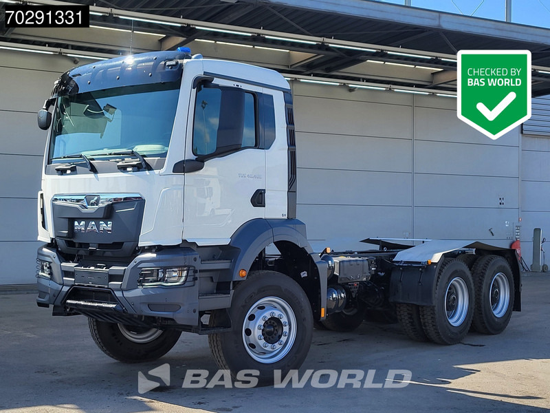 MAN TGS 40.400 6X4 New! Steelsuspension Big-Axle Automatic Euro 2 - Podvozek s kabinou: obrázek 1 MAN TGS 40.400 6X4 New! Steelsuspension Big-Axle Automatic Euro 2 - Podvozek s kabinou: obrázek 1