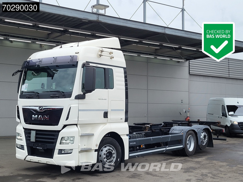MAN TGX 26.460 6X2 BDF Liftaxle Automatic Retarder ACC Euro 6 - Kontejnérový podvozek/ Výměnná nástavba: obrázek 1 MAN TGX 26.460 6X2 BDF Liftaxle Automatic Retarder ACC Euro 6 - Kontejnérový podvozek/ Výměnná nástavba: obrázek 1