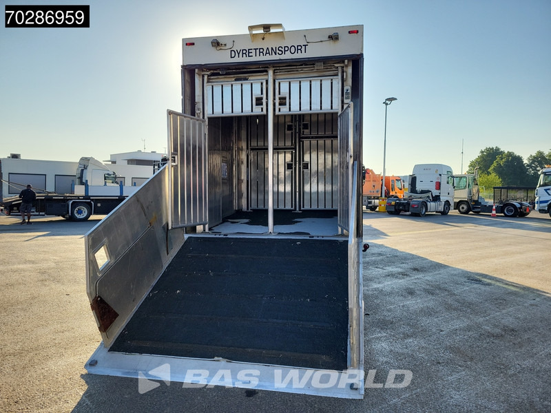 Mercedes-Benz Actros 2541 Actros 6X2 Retarder Lift+Lenkachse Ladebordwand Euro 4 - Přepravník zvířat: obrázek 3 Mercedes-Benz Actros 2541 Actros 6X2 Retarder Lift+Lenkachse Ladebordwand Euro 4 - Přepravník zvířat: obrázek 3