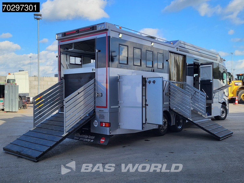 Mercedes-Benz Actros 2551 6X2 Pferdetransport Horse truck + Living Standairco Navi ACC Automatic Euro 6 - Auto na přepravu koní: obrázek 5 Mercedes-Benz Actros 2551 6X2 Pferdetransport Horse truck + Living Standairco Navi ACC Automatic Euro 6 - Auto na přepravu koní: obrázek 5