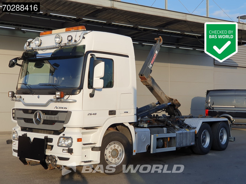Mercedes-Benz Actros 2648 Actros 6X4 HIAB XR20SL56 Hooklift Big-Axle Automatic Euro 5 - Hákový nosič kontejnerů: obrázek 1 Mercedes-Benz Actros 2648 Actros 6X4 HIAB XR20SL56 Hooklift Big-Axle Automatic Euro 5 - Hákový nosič kontejnerů: obrázek 1