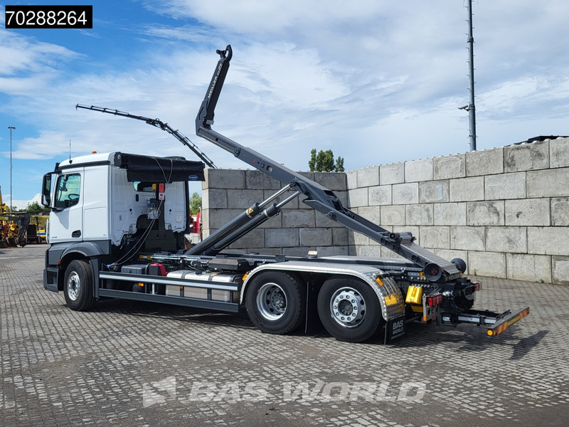 Mercedes-Benz Actros 2745 6X2 NEW! Meiller RS21-70 Hooklift Retarder Lift+Steering Axle PPC Navi - Hákový nosič kontejnerů: obrázek 2 Mercedes-Benz Actros 2745 6X2 NEW! Meiller RS21-70 Hooklift Retarder Lift+Steering Axle PPC Navi - Hákový nosič kontejnerů: obrázek 2