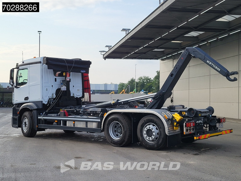 Mercedes-Benz Actros 2745 6X2 New! Meiller RS21.70 Abrollkipper Retarder Lift-Lenk Asche Navi Automatic - Hákový nosič kontejnerů: obrázek 5 Mercedes-Benz Actros 2745 6X2 New! Meiller RS21.70 Abrollkipper Retarder Lift-Lenk Asche Navi Automatic - Hákový nosič kontejnerů: obrázek 5