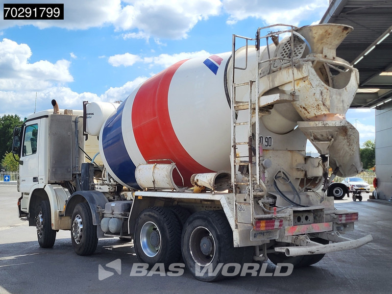 Mercedes-Benz Actros 3241 8X4 9m3 Schwing Stetter Retarder Big-Axle Steelsuspension 3-Pedals Euro 4 - Autodomíchávač: obrázek 2 Mercedes-Benz Actros 3241 8X4 9m3 Schwing Stetter Retarder Big-Axle Steelsuspension 3-Pedals Euro 4 - Autodomíchávač: obrázek 2