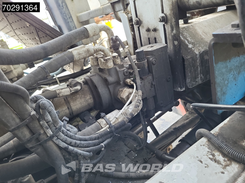 Autočerpadlo Mercedes-Benz Actros 3241 8X4 Cifa MK24.4Z Pompe+Mixer Retarder 3-Pedals Steelsuspension Big-Axle Euro 5: obrázek 13 Autočerpadlo Mercedes-Benz Actros 3241 8X4 Cifa MK24.4Z Pompe+Mixer Retarder 3-Pedals Steelsuspension Big-Axle Euro 5: obrázek 13