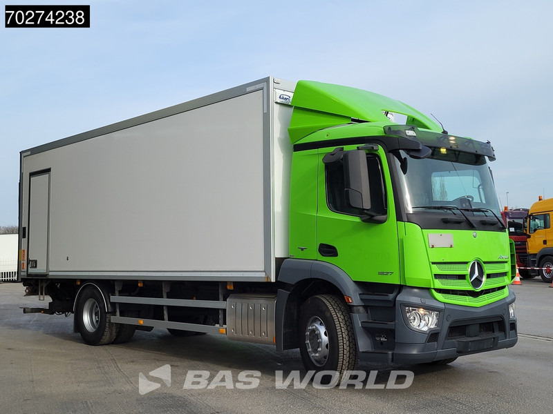 Mercedes-Benz Antos 1827 4X2 2T Tailgate Full Air Automatic Xenon Euro 6 - Skříňový nákladní auto: obrázek 3 Mercedes-Benz Antos 1827 4X2 2T Tailgate Full Air Automatic Xenon Euro 6 - Skříňový nákladní auto: obrázek 3