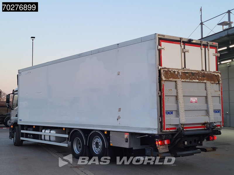 Mercedes-Benz Antos 2535 6X2 Lumikko L7 cooler ladebordwand Lift+Lenkachse Euro 6 - Chladírenský nákladní automobil: obrázek 2 Mercedes-Benz Antos 2535 6X2 Lumikko L7 cooler ladebordwand Lift+Lenkachse Euro 6 - Chladírenský nákladní automobil: obrázek 2
