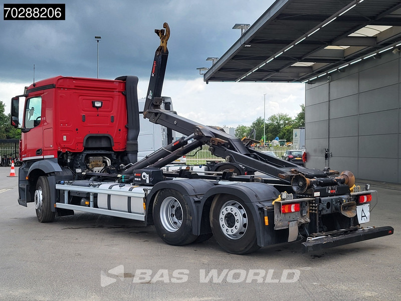 Mercedes-Benz Antos 2643 6X2 20tons HIAB 0PT20S59 Retarder Lift Axle Automatic ACC Euro 6 - Hákový nosič kontejnerů: obrázek 2 Mercedes-Benz Antos 2643 6X2 20tons HIAB 0PT20S59 Retarder Lift Axle Automatic ACC Euro 6 - Hákový nosič kontejnerů: obrázek 2