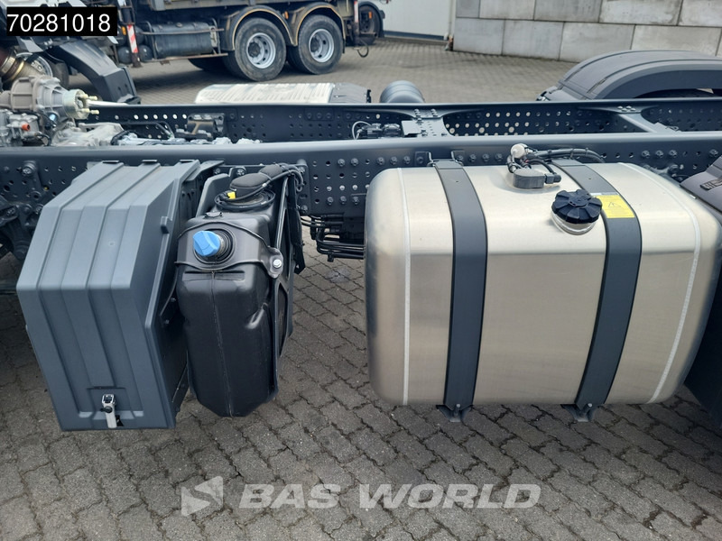 Mercedes-Benz Arocs 2636 6X4 NEW Steelsuspension chassis Flywheel PTO Big-Axle Automatic Euro 6 - Podvozek s kabinou: obrázek 2 Mercedes-Benz Arocs 2636 6X4 NEW Steelsuspension chassis Flywheel PTO Big-Axle Automatic Euro 6 - Podvozek s kabinou: obrázek 2
