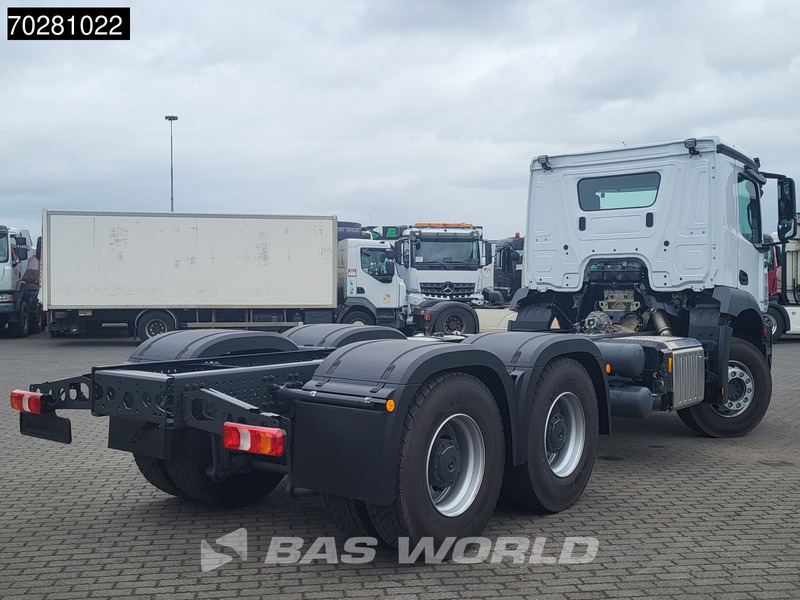 Mercedes-Benz Arocs 2636 6X4 NEW chassis Flywheel PTO Big-Axle Automatic Steelsuspension Euro 6 - Podvozek s kabinou: obrázek 5 Mercedes-Benz Arocs 2636 6X4 NEW chassis Flywheel PTO Big-Axle Automatic Steelsuspension Euro 6 - Podvozek s kabinou: obrázek 5