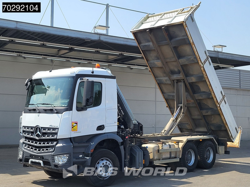 Mercedes-Benz Arocs 2636 Arocs 6X4 8m3 Forez Bennes Tipper HIAB 144 B-2 Hiduo Crane Steelsuspension Automatic Euro 6 - Sklápěč, Auto s hydraulickou rukou: obrázek 5 Mercedes-Benz Arocs 2636 Arocs 6X4 8m3 Forez Bennes Tipper HIAB 144 B-2 Hiduo Crane Steelsuspension Automatic Euro 6 - Sklápěč, Auto s hydraulickou rukou: obrázek 5