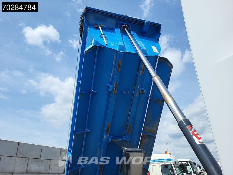 Mercedes-Benz Arocs 3243 8X4 16m3 tipper Big-Axle Steelsuspension Automatic Navi Euro 6 - Sklápěč: obrázek 5 Mercedes-Benz Arocs 3243 8X4 16m3 tipper Big-Axle Steelsuspension Automatic Navi Euro 6 - Sklápěč: obrázek 5