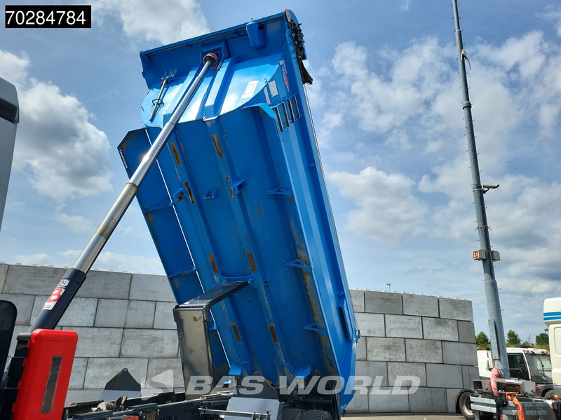 Mercedes-Benz Arocs 3243 8X4 16m3 tipper Big-Axle Steelsuspension Automatic Navi Euro 6 - Sklápěč: obrázek 2 Mercedes-Benz Arocs 3243 8X4 16m3 tipper Big-Axle Steelsuspension Automatic Navi Euro 6 - Sklápěč: obrázek 2