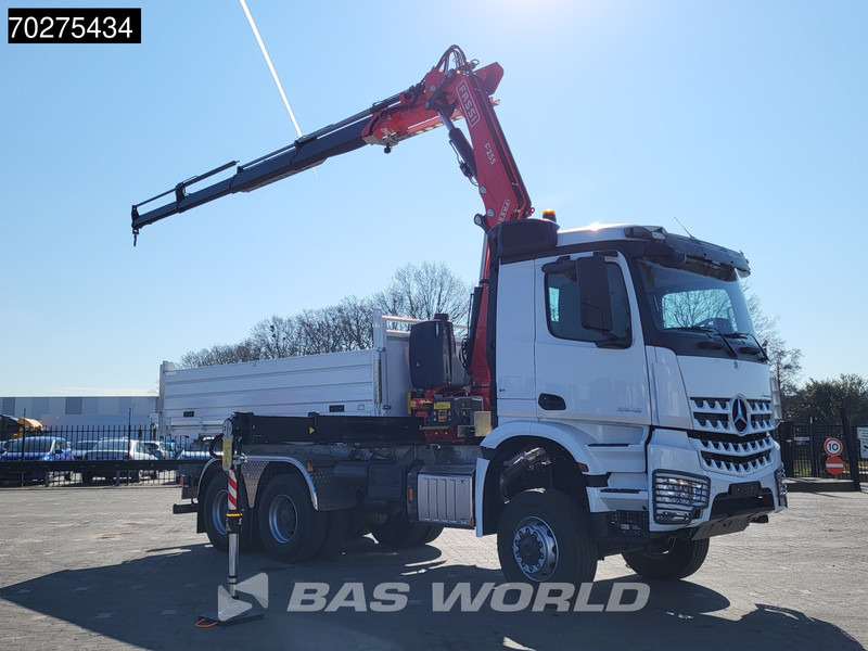 Mercedes-Benz Arocs 3348 6X6 Fassi F255A.2.24 xe-dynamic Kran Dreiseitenkipper Navi Euro 6 - Sklápěč, Auto s hydraulickou rukou: obrázek 3 Mercedes-Benz Arocs 3348 6X6 Fassi F255A.2.24 xe-dynamic Kran Dreiseitenkipper Navi Euro 6 - Sklápěč, Auto s hydraulickou rukou: obrázek 3