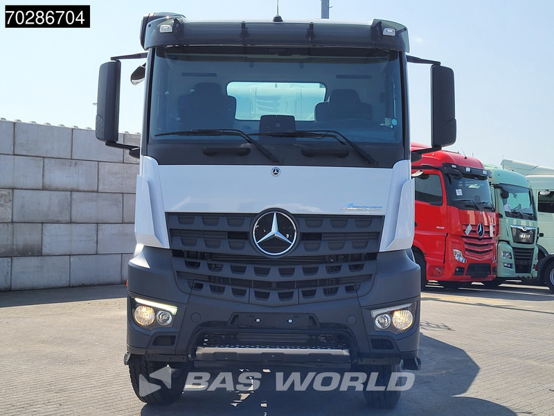 Mercedes-Benz Arocs 4245 8X4 NEW! 13m3 Schwing Stetter mixer Big-Axle Manual Euro 3 - Autodomíchávač: obrázek 5 Mercedes-Benz Arocs 4245 8X4 NEW! 13m3 Schwing Stetter mixer Big-Axle Manual Euro 3 - Autodomíchávač: obrázek 5