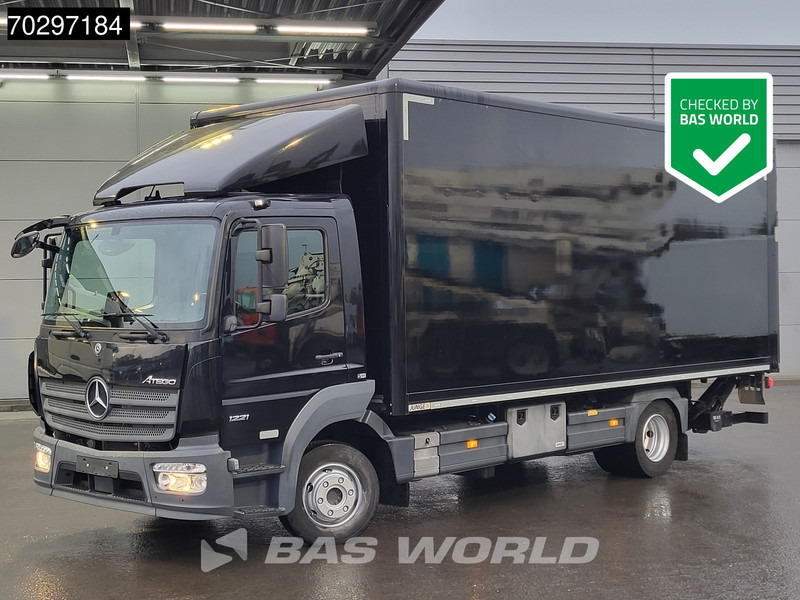 Mercedes-Benz Atego 1221 4X2 Ladebordwand Euro 6 - Skříňový nákladní auto: obrázek 1 Mercedes-Benz Atego 1221 4X2 Ladebordwand Euro 6 - Skříňový nákladní auto: obrázek 1