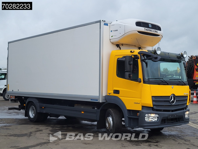 Mercedes-Benz Atego 1324 Atego 4X2 Thermo king T-1200R 1500kg Ladebordwand ACC Euro 6 - Chladírenský nákladní automobil: obrázek 3 Mercedes-Benz Atego 1324 Atego 4X2 Thermo king T-1200R 1500kg Ladebordwand ACC Euro 6 - Chladírenský nákladní automobil: obrázek 3