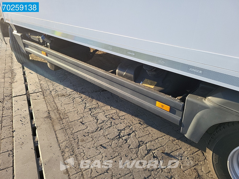 Mercedes-Benz Atego 816 4X2 Thermo King B-100 Max Ladebordwand Euro 6 - Chladírenský nákladní automobil: obrázek 3 Mercedes-Benz Atego 816 4X2 Thermo King B-100 Max Ladebordwand Euro 6 - Chladírenský nákladní automobil: obrázek 3
