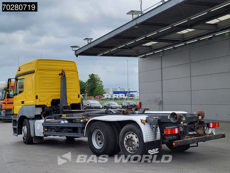 Mercedes-Benz Axor 2543 6X2 Meiller RK 20.70 hooklift Manual Retarder Liftachse Euro 5 - Hákový nosič kontejnerů: obrázek 2 Mercedes-Benz Axor 2543 6X2 Meiller RK 20.70 hooklift Manual Retarder Liftachse Euro 5 - Hákový nosič kontejnerů: obrázek 2