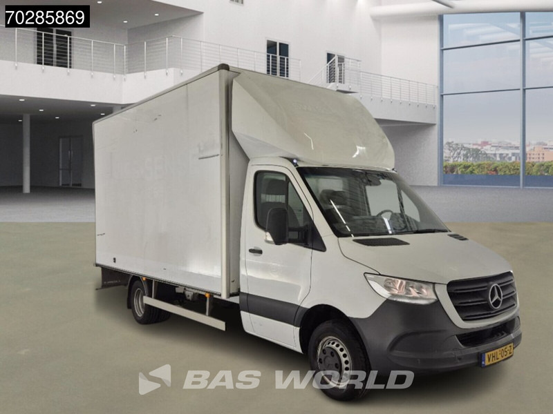 Mercedes-Benz Sprinter 514 CDI COMING SOON! Automaat Dubbellucht Bakwagen Navi Airco Cruise Camera MBUX Euro6 Meubelbak Koffer 20m3 A/C Cruise control - Dodávka skřín: obrázek 3 Mercedes-Benz Sprinter 514 CDI COMING SOON! Automaat Dubbellucht Bakwagen Navi Airco Cruise Camera MBUX Euro6 Meubelbak Koffer 20m3 A/C Cruise control - Dodávka skřín: obrázek 3